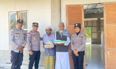 DIPIMPIN-AKP-MIKAEL-D.-DONIS-SAT-BINMAS-LAKSANAKAN-KEGIATAN-JUMAT-BERKAH