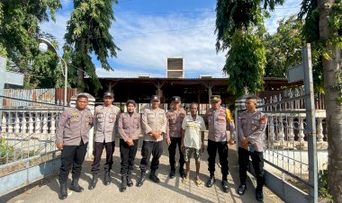 Polres-Sikka-Laksanakan-Minggu-Kasih,-Bagikan-Sembako-Kepada-Penjaga/Pengurus-Gereja-Katholik-Santa-Maria-Perumnas
