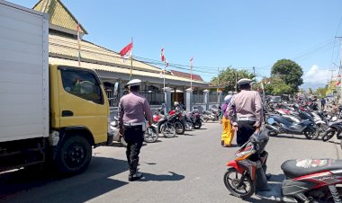Pelaksanaan-Kegiatan-Patroli-Dan-Pengaturan-Arus-Lalu-Lintas-di-Tempat---tempat-Ibadah-/-Masjid