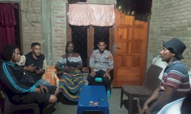 Patroli-Polsek-Kewapante:-Upaya-Pencegahan-Gangguan-Menjelang-Pemilu-Kada-Kabupaten-Sikka