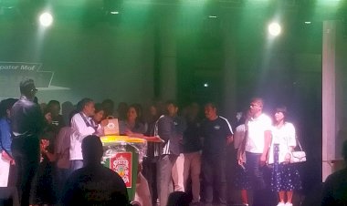 Monitoring-Malam-Puncak-Reuni-Akbar-Alumni-SMPK-Frater-Maumere-2024-Berlangsung-Meriah