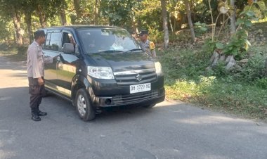 Polsek-Lela-Intensifkan-Patroli:-Cegah-Potensi-Gangguan-Proses-Pilkada-dan-Himbau-Memperhatikam-Kegiatan-Anak.