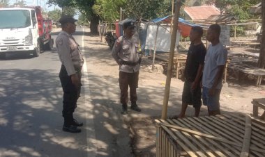 Guna-Menjaga-Sitkamtibmas-Kondusif,-Piket-SPKT-II-Polsek-Waigete-Laksanakan-Patroli