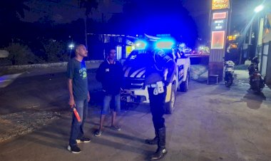 Upaya-Satlantas-Ciptakan-Kamseltibcarlantas-Dengan-Patroli-Lampu-Biru-di-Wilayah-Hukum-Polres-Sikka