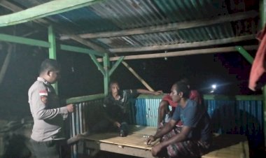 POLSEK-NELLE-POLRES-SIKKA-RUTIN-LAKSANAKAN-PATROLI-SAMBANG-WARGA
