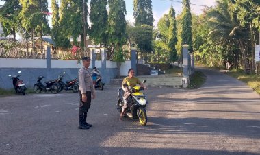 MISA-HARI-MINGGU-PAROKI-ROH-KUDUS-NELLE-DIAMANKAN-OLEH-PERSONIL-POLSEK-NELLE