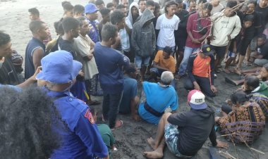 TIM-SAR-GABUNGAN-LAKUKAN-PENCARIAN-KORBAN-TENGGELAM/HILANG-DI-PANTAI-DORENG