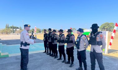 PERSONIL-POLRES-SIKKA-LAKSANAKAN-PENGAMANAN-TURNAMEN-SEPAK-BOLA-DANLANAL-CUP-1-TAHUN-2024