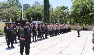 Satgas-Preventif-Operasi-Mantap-Praja-2024-Lakukan-Patroli-di-Posko-Pemenangan-Pilkada-Kabupaten-Sikka