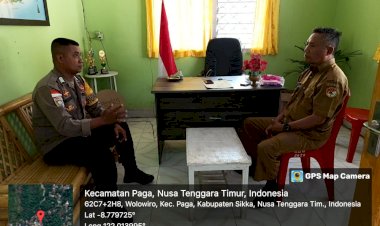 Bhabinkamtibmas-Polsek-Paga-Koordinasi-dengan-Pemdes-Wolowiro-Jelang-Pilkada-Sikka-2024