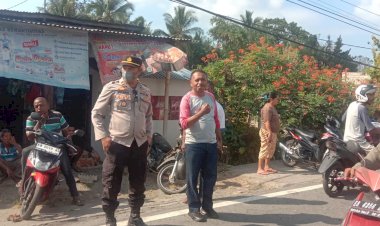 Polsek-Nita-Laksanakan-Pengamanan-dan-Pengaturan-Lalu-Lintas-di-Pasar-Umum-Nita