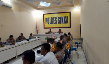 Wakapolres-Sikka-Pimpin-Anev-Mingguan-Kinerja-Satker-dan-Polsek-Jajaran-Polres-Sikka