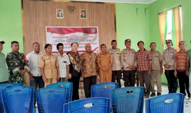 Pembentukan-Kelompok-Sadar-Kamtibmas-di-Kelurahan-Kota-Uneng-Berjalan-Lancar,-Siap-Dukung-Pilkada-Aman-dan-Damai