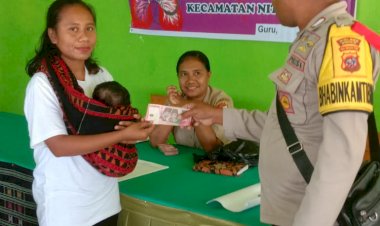 BHABINKAMTIBMAS-POLSEK-NITA-LAKSANAKAN-SAMBANG-WARGA-DAN-MENYAMPAIKAN-HIMBAUAN-KAPOLRES-SIKKA-MENJELANG-PEMILUKADA-SIKKA-2024.