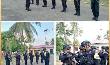 PERSONIL-BRIMOB-BATALIYON-B-PELOPOR-MAUMERE-LAKSANAKAN-PATROLI-DAN-PENGAMANAN-TAHAPAN-KAMPANYE/TATAP-MUKA-PASLON-BUPATI-DAN-WAKIL-BUPATI-SIKKA-2024.