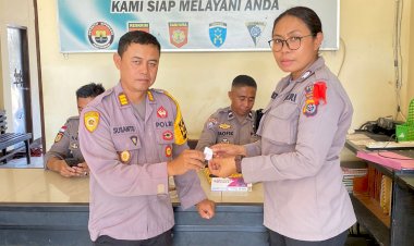 Pemeriksaan-Kesehatan-dan-Pembagian-Multivitamin-di-Polsek-Alok-dalam-Rangka-Operasi-Mantap-Praja-Turangga-2024