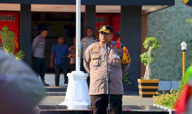Polres-Sikka-Laksanakan-Apel-Persiapan-Gladi-Pengamanan-Debat-Paslon-Bupati-dan-Wakil-Bupati-Sikka-Pemilukada-2024