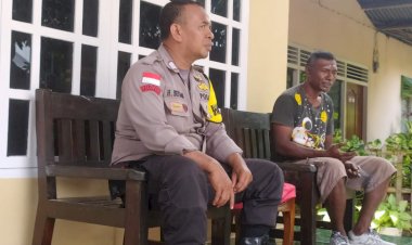 Kegiatan-sambang-dan-patroli-dialogis-oleh-Bhabinkamtibmas-Desa-Wolomapa--BRIPKA-HUSEN-BETHAN.