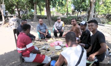 BHABINKAMTIBMAS-POLSEK-WAIGETE-LAKSANAKAN-KEGIATAN-SAMBANG-WARGA-DESA-BINAAN