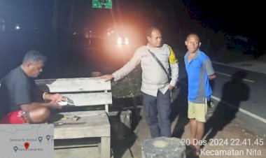 Polsek-Nita-Gelar-Patroli-Rutin-Kamtibmas-untuk-Cooling-System-Pasca-Pemilukada-dan-Menjelang-Natal-Tahun-Baru