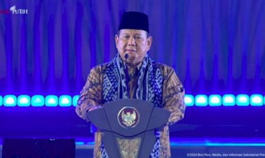 Prabowo:-Terima-Kasih-Kapolri-dan-Panglima-Tetap-Jaga-Rakyat-yang-Liburan