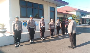 Tingkatkan-Disiplin-dan-Profesionalisme-Lewat-Apel-Persiapan-dan-Pengawasan-Rutin-Oleh-Unit-Propam-Polres-Sikka.