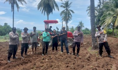 Polsek-Bola-dan-Dinas-Pertanian-Bersinergi-Siapkan-Lahan-untuk-Penanaman-Jagung-1-Juta-Hektar