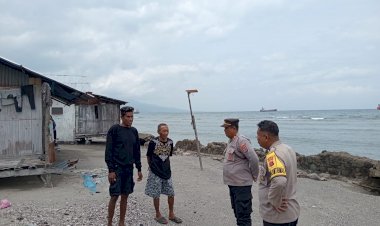 Polsek-Kewapante-Pantau-Cuaca-Ekstrem,-Nelayan-Diminta-Waspada-Banjir-ROB-dan-Angin-Kencang