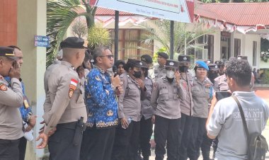 Kawal-Keamanan-dan-Ketertiban-Aksi-Masa-:-80-Personel-Polres-Sikka-di-Siagakan.