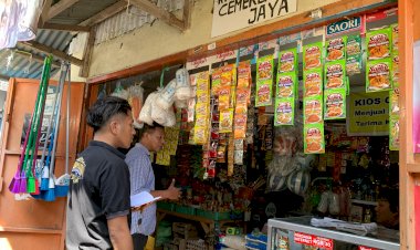 SATGAS-PANGAN-POLRES-SIKKA-CEK-KETERSEDIAAN-DAN-HARGA-BAHAN-POKOK-DI-PASAR-TINGKAT-MAUMERE