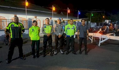 Pengamanan-dan-Pengaturan-Arus-Lalu-Lintas-di-Tempat-Ibadah-Masjid-dalam-rangka-Sholat-Tarawih-di-wilayah-hukum-Polres-Sikka.