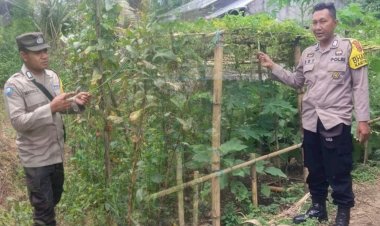 Pembinaan-Kelompok-Tani-:-Polres-Sikka-Dukung-Ketahanan-Pangan