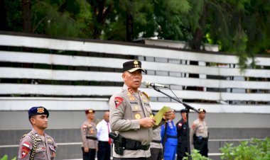 Pastikan-Pengamanan-Hari-Raya-Idul-Fitri-1446-H-Lancar,-Kapolda-NTT-Pimpin-Apel-Gelar-Pasukan-Operasi-Ketupat-2025