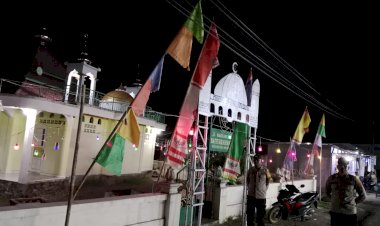 Polsek-Paga-Amankan-Pelaksanaan-Sholat-Tarawih-dan-Witir-di-Dua-Masjid-Wilayah-Paga