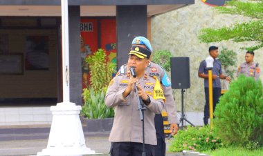 Polres-Sikka-Gelar-Apel-Fungsi,-Wakapolres-Tekankan-Integritas-dan-Kedisiplinan