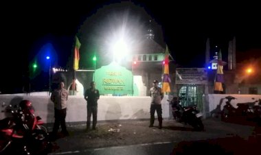 GIAT-MONITORING-DAN-PENGAMANAN-SHALAT-TARAWIH-DAN-WITIR-DI-MASJID-DALAM-WILAYAH-HUKUM-POLSEK-PAGA