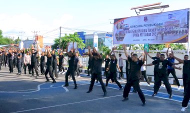 Satbinmas-Polres-Sikka-Gelar-Pelatihan-Dasar-Satpam,-Tekankan-Profesionalisme-dan-Tanggung-Jawab