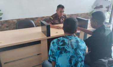 Unit-Reskrim-Polsek-Waigete-Serahkan-Tersangka-dan-Barang-Bukti-Kasus-Pencurian-ke-Kejaksaan-Negeri-Sikka