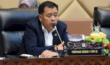 Ketua-Komisi-V-DPR-Puji-Pemerintah-Polri-terkait-Pelaksanaan-Arus-Mudik-Lebaran