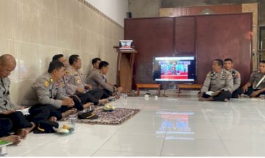 PERSONEL-POLRES-SIKKA-LAKSANAKAN-PEMBINAAN-ROHANI-(-BINROH-)-UNTUK-MENINGKATKAN-IMAN-DAN-TAQWA