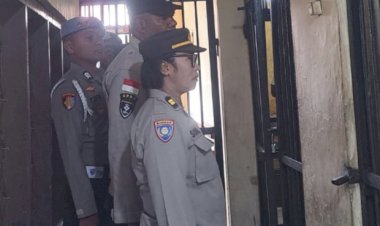 Piket-Pawas-Polres-Sikka-Laksanakan-Pengecekan-Rutin-Ruang-dan-Tahanan,-Pastikan-Keamanan-dan-Kondisi-Fasilitas-Tetap-Terjaga