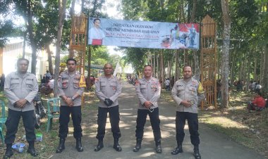 KAPOLSEK-NITA-POLRES-SIKKA-BERSAMA-PERSONIL-LAKSANAKAN-PENGAMANAN-KEGIATAN--PEBTAHBISAN-DIAKON