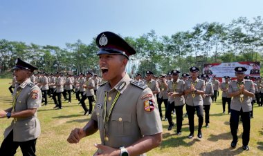 Selamat!-593-Bakomsus-Ketahanan-Pangan,-Kesehatan-Gizi-Polri-Selesai-Pendidikan