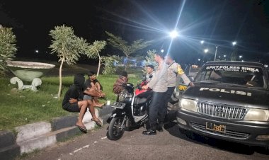 Antisipasi-Kriminalitas,-Polres-Sikka-dan-Polsek-Jajaran-Intensifkan-Patroli-Malam