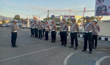 Cegah-Kemacetan-dan-Kecelakaan,-Satlantas-Polres-Sikka-Laksanakan-Apel-dan-Pengaturan-Lalu-Lintas