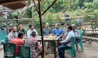 Polri-Untuk-Masyarakat-:-Klarifikasi-Dari-Pemdes-Takaplager-Terkait-Pemindahan-Lokasi-Sumur-Bor-Bantuan-Dari-Salah-Satu-Politisi-DPRRI