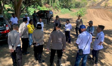 Polres-Sikka-Tinjau-Langsung-Kesiapan-Sirkuit-untuk-Event-Grasstrack-Sikka-Racing-Team-Cup-2025