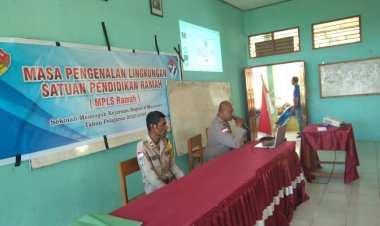 Polsek-Alok-Polres-Sikka-Gencar-Sosialisasi-Bahaya-Narkoba-dan-Kenakalan-Remaja-ke-Pelajar-Baru-di-Maumere