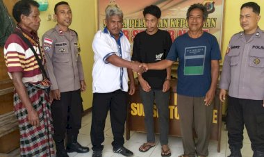 KAPOLSUBSEKTOR-NEBE-POLSEK-WAIGETE-POLRES-SIKKA-LAKSANAKAN-PROBLEM-SOLVING-MEDIASI-PENYELESAIAN-MASALAH-ANTARA-WARGA-WAIGETE