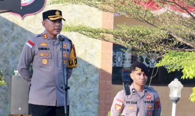 Kapolres-Sikka-Pimpin-Apel-Pagi-:-